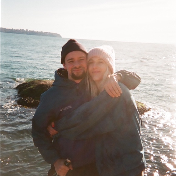 Meet your Posher, Haley - Picture 1 of 1